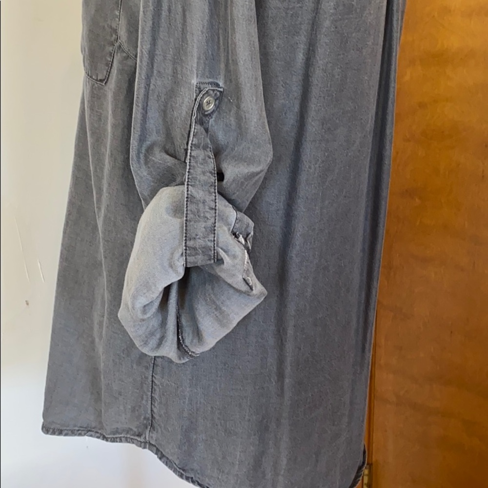 New York and Company gray button down shirt - Picture 6 of 8